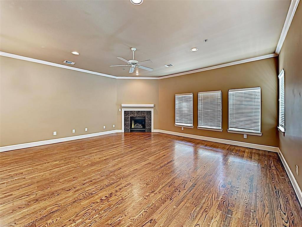 Fort Worth, TX 76109,2821 Parmer Avenue #125