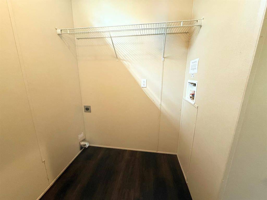 Kerens, TX 75144,104 N Sinclair Avenue