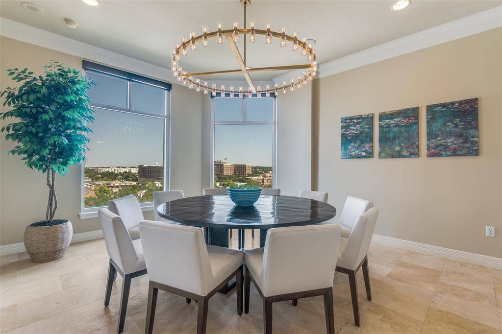 Dallas, TX 75219,2828 Hood Street #907