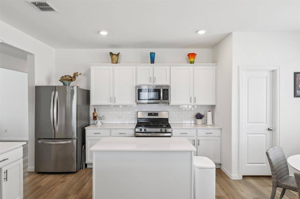 Fort Worth, TX 76052,14752 Mainstay Way