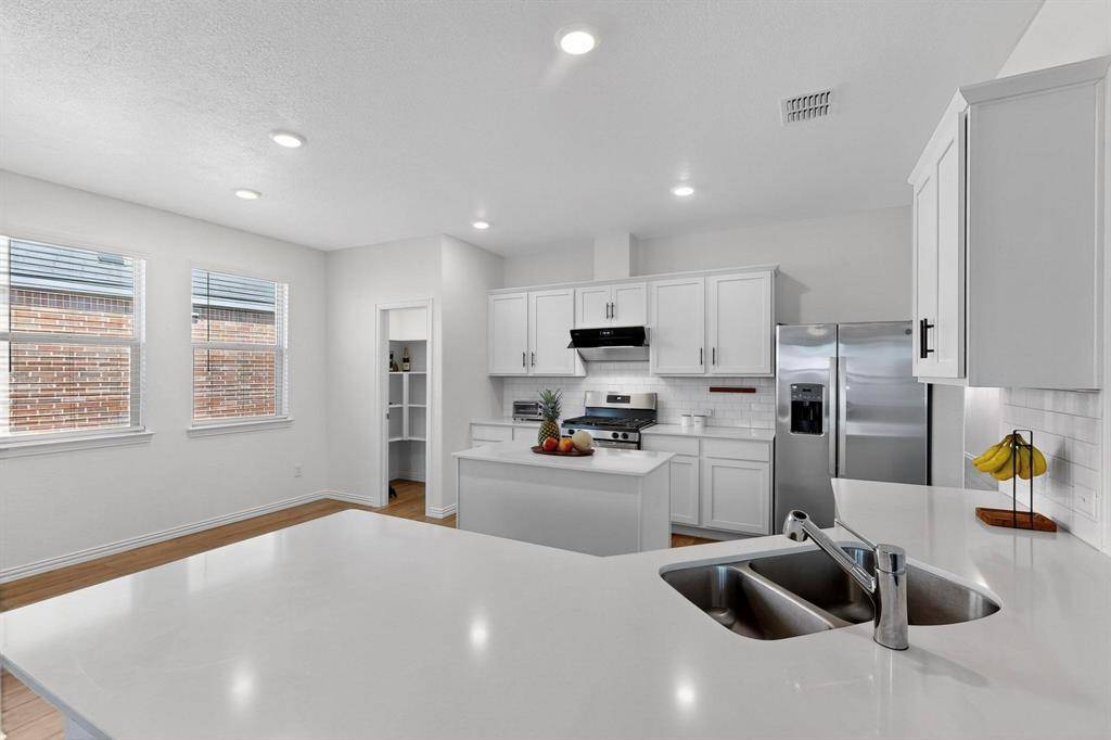 Mckinney, TX 75071,8009 Green Heron Drive