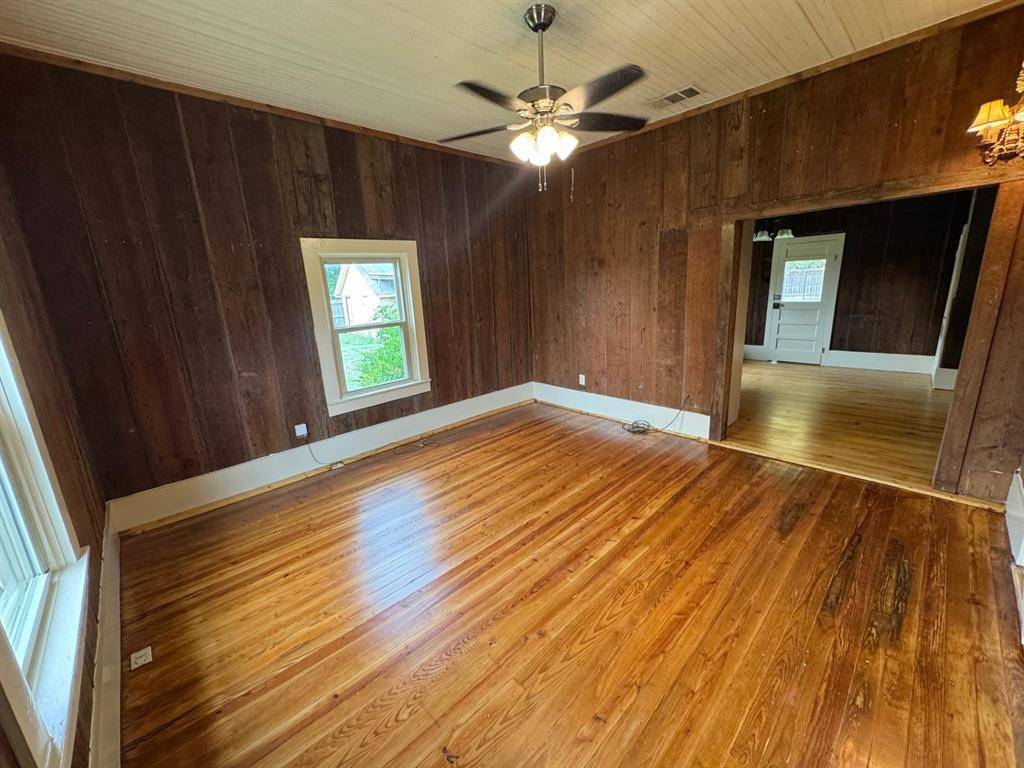 Hico, TX 76457,506 Ninth Street