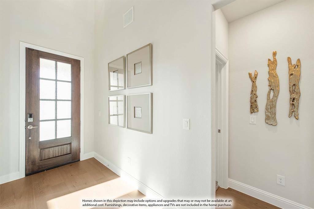 Desoto, TX 75115,933 Ford Drive