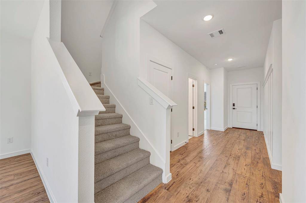 Van Alstyne, TX 75495,2217 Maple Ridge Drive