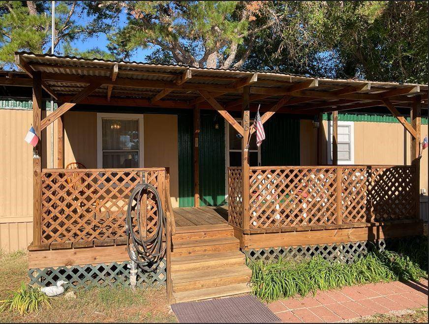 Jewett, TX 75846,408 Leathers Lane