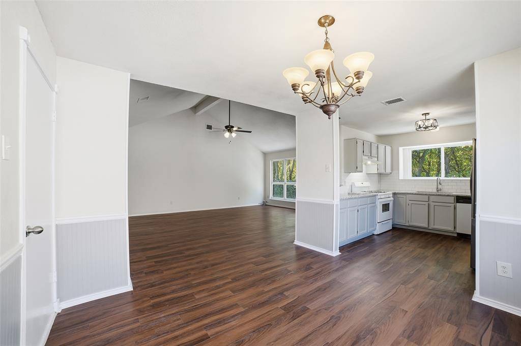 Rowlett, TX 75088,7810 Bob White Drive