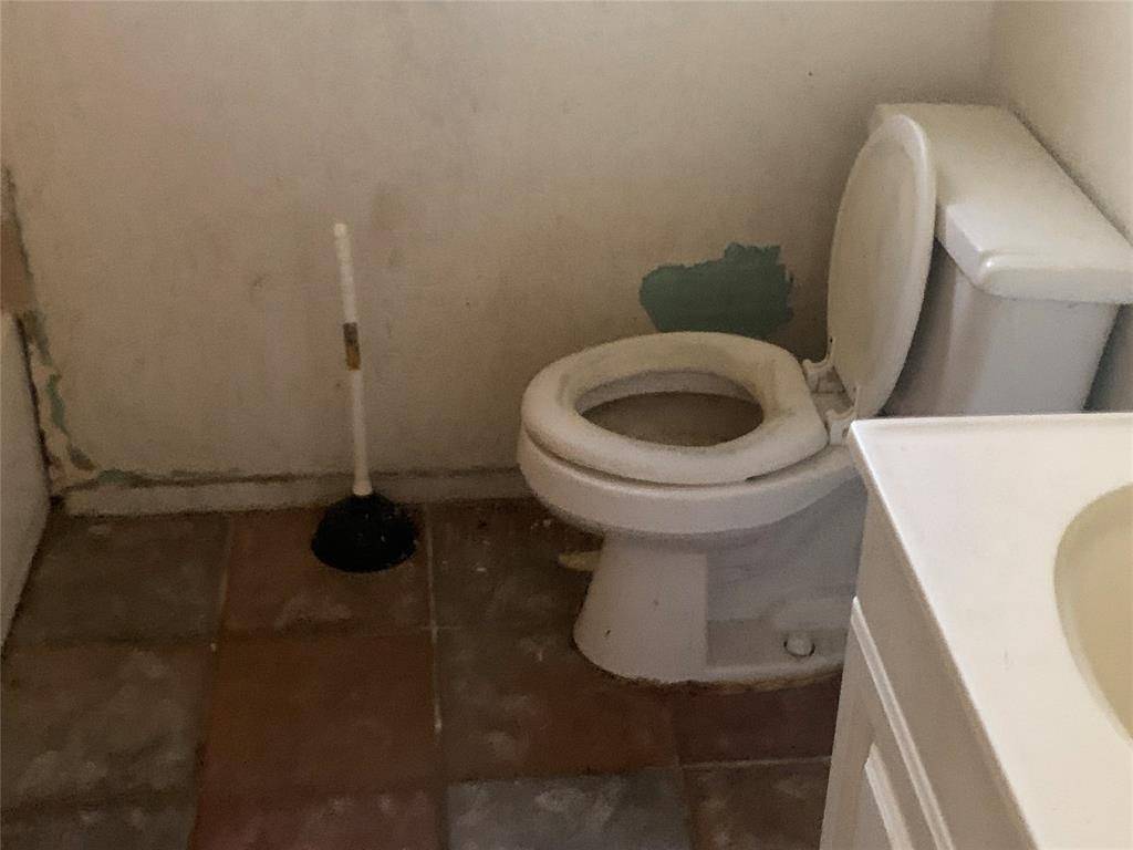 Mesquite, TX 75149,1317 W Bruton Road