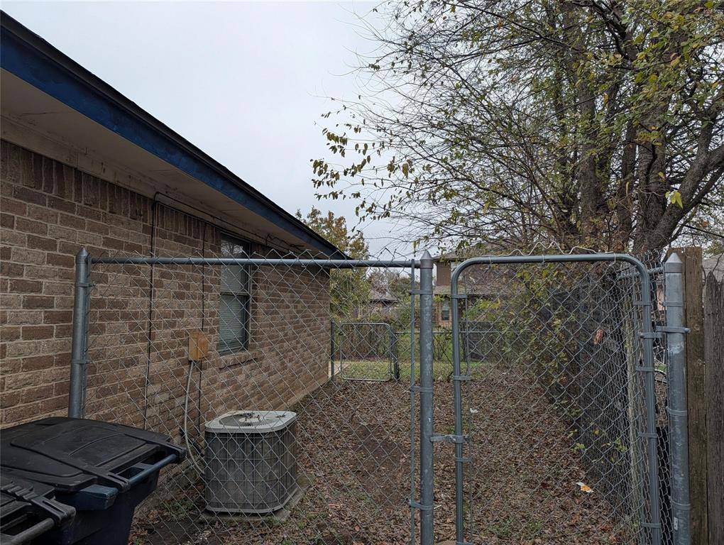 Fort Worth, TX 76133,6711 Ridgecrest Court