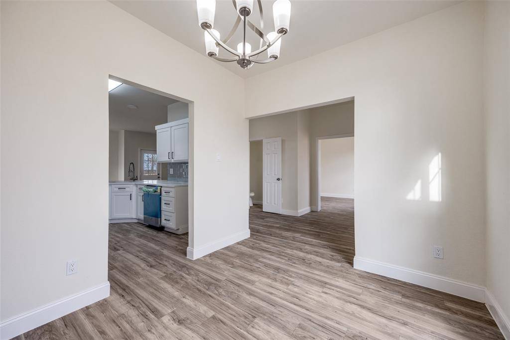 Van Alstyne, TX 75495,471 Meadowview Circle