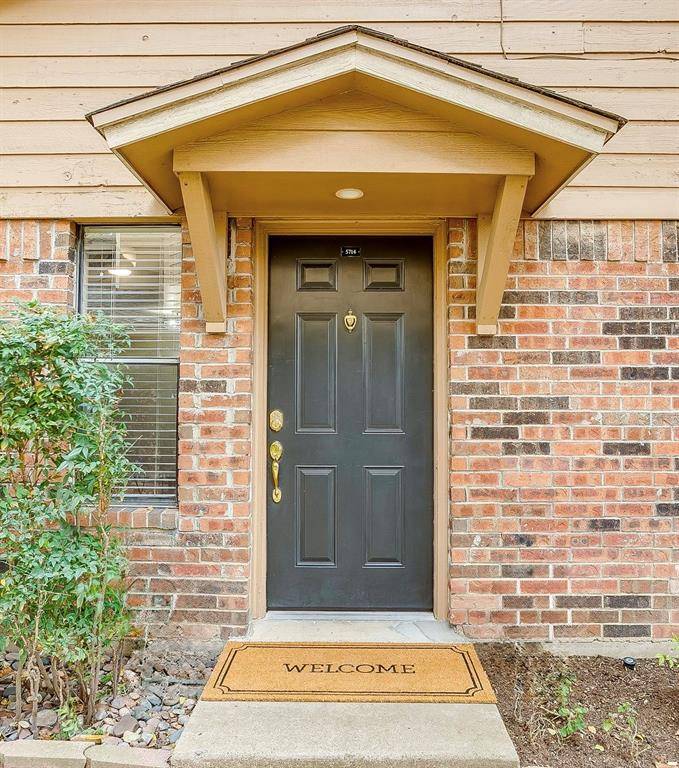 Benbrook, TX 76109,5714 Cedar Creek Drive