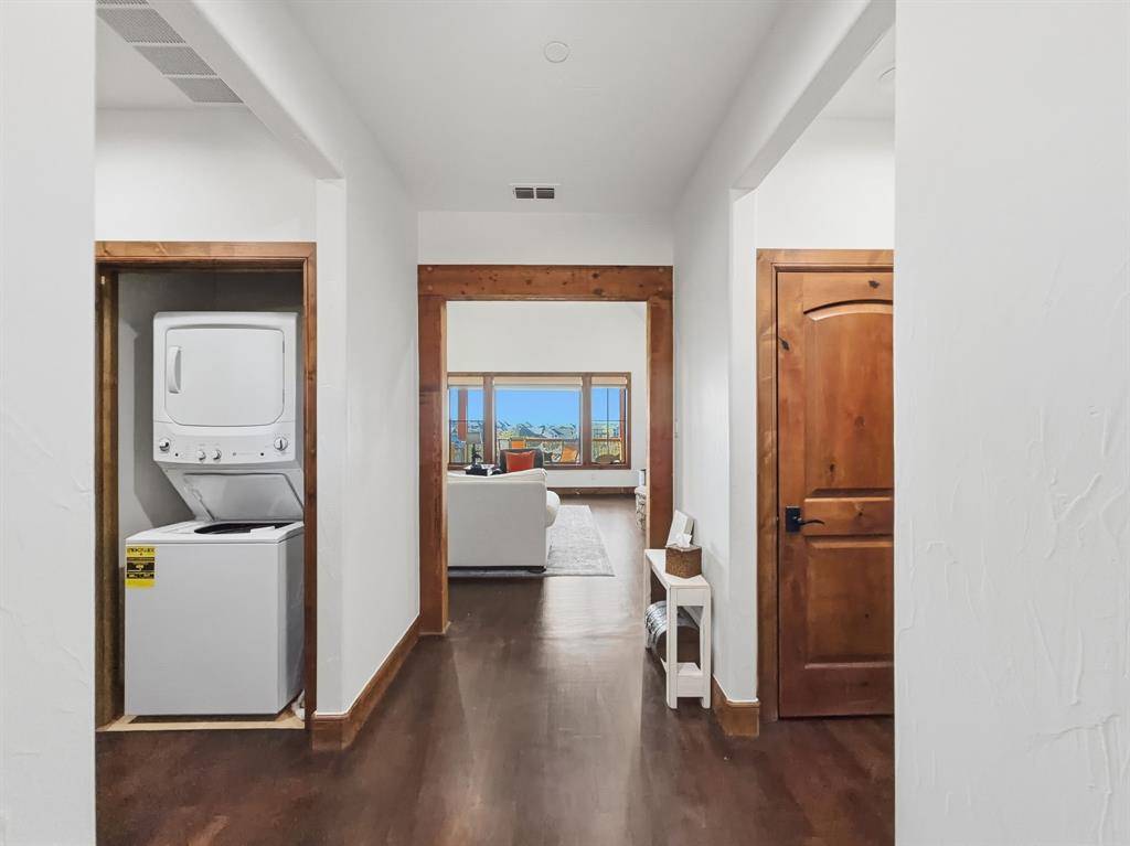 Graford, TX 76449,2033 Harbor Way #302