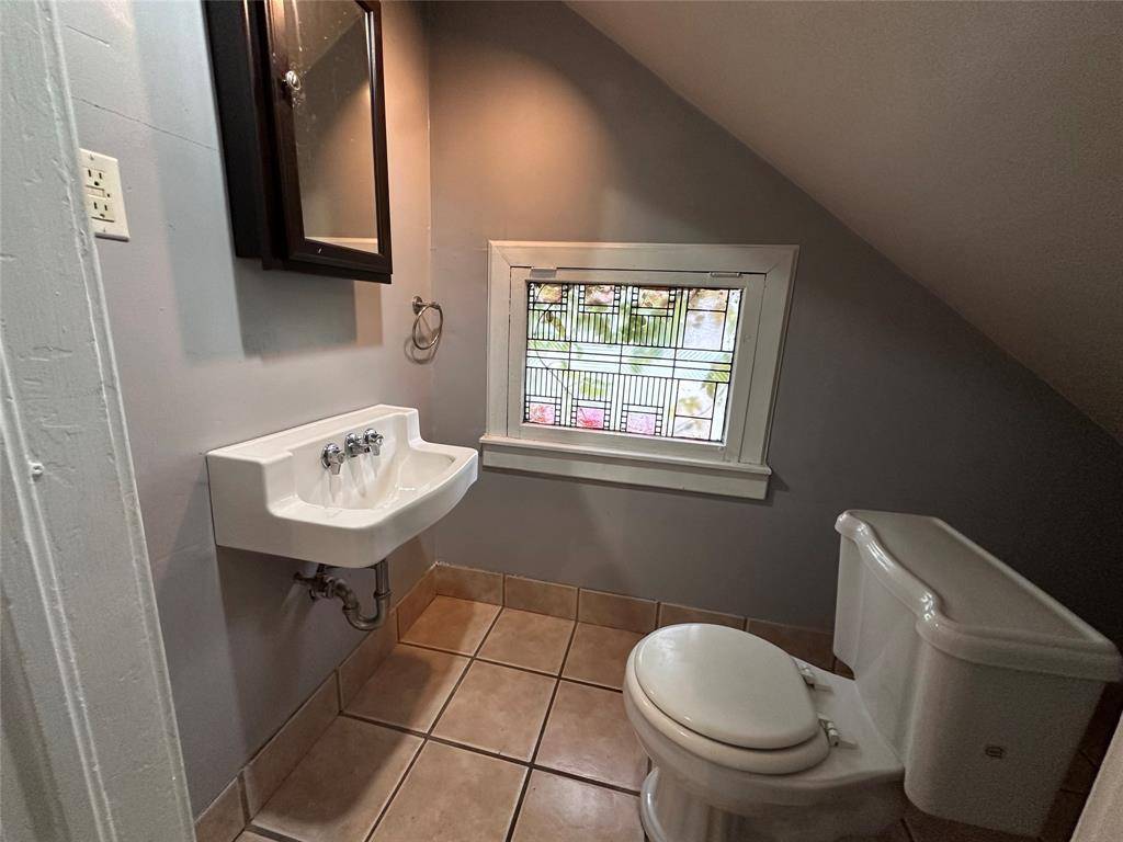 Dallas, TX 75214,5614 Columbia Avenue