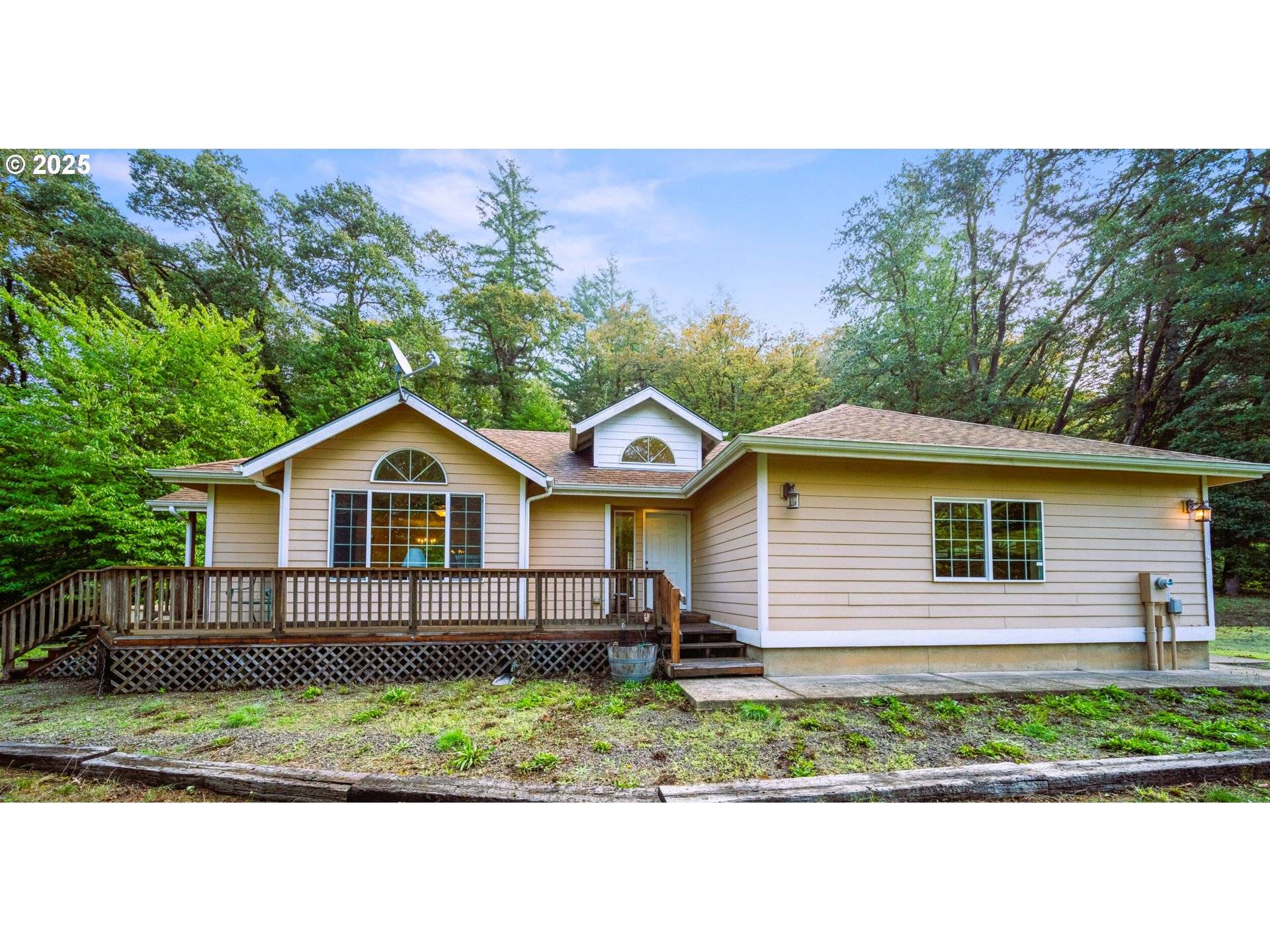 Scottsburg, OR 97473,140 GOLDEN DR