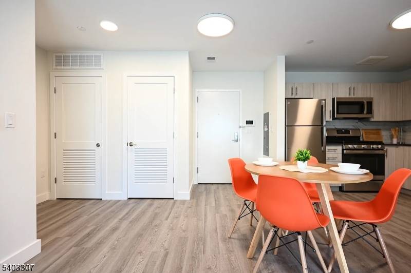 City Of Orange Twp., NJ 07050,49 S Day Street #204