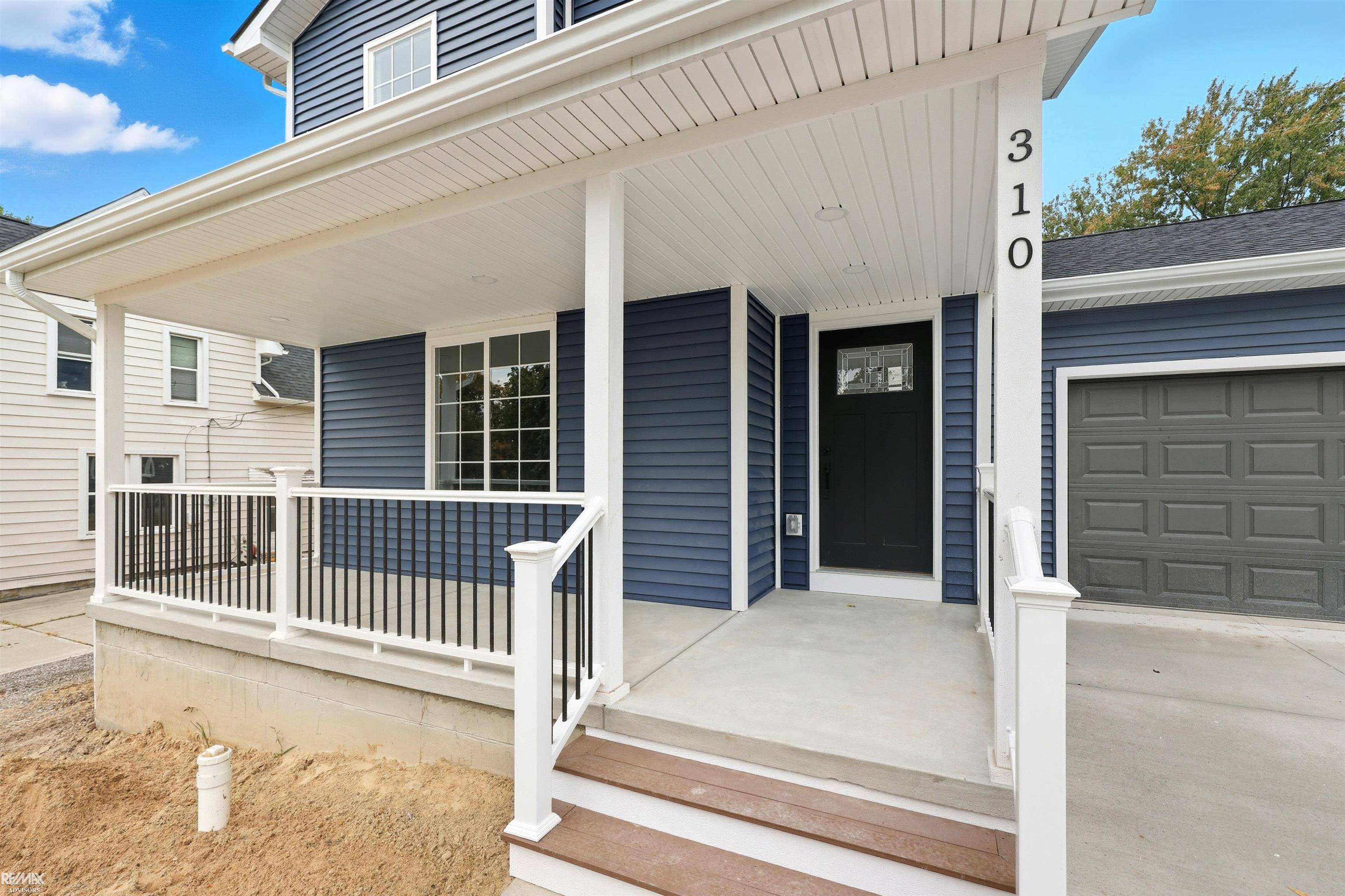 Saint Clair, MI 48079,310 S 6th ST