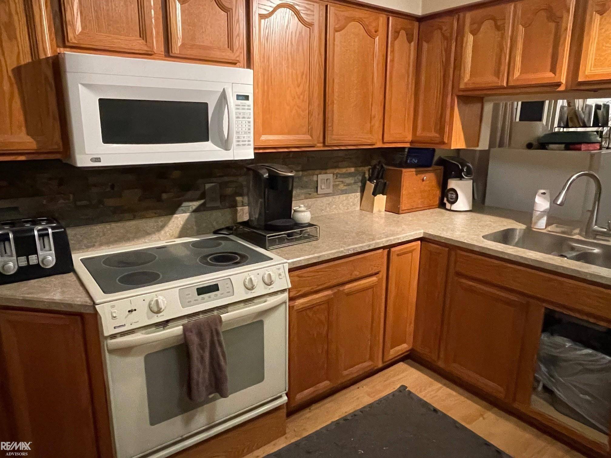 Warren, MI 48088,30607 Glenwood CIR