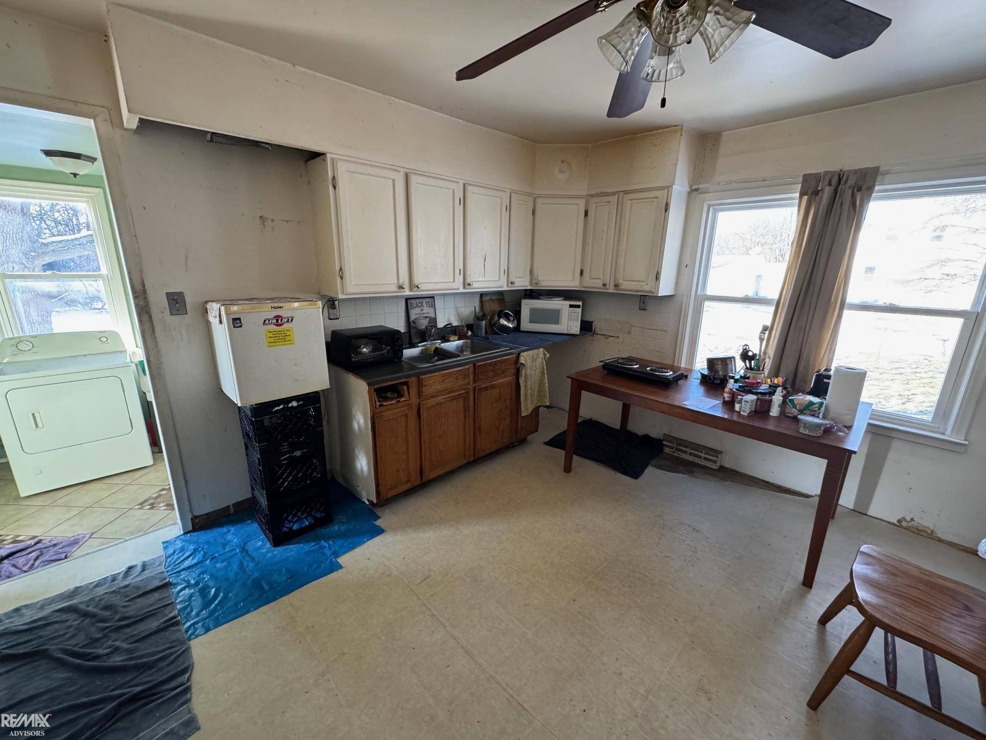 Warren, MI 48091,22595 Curie AVE