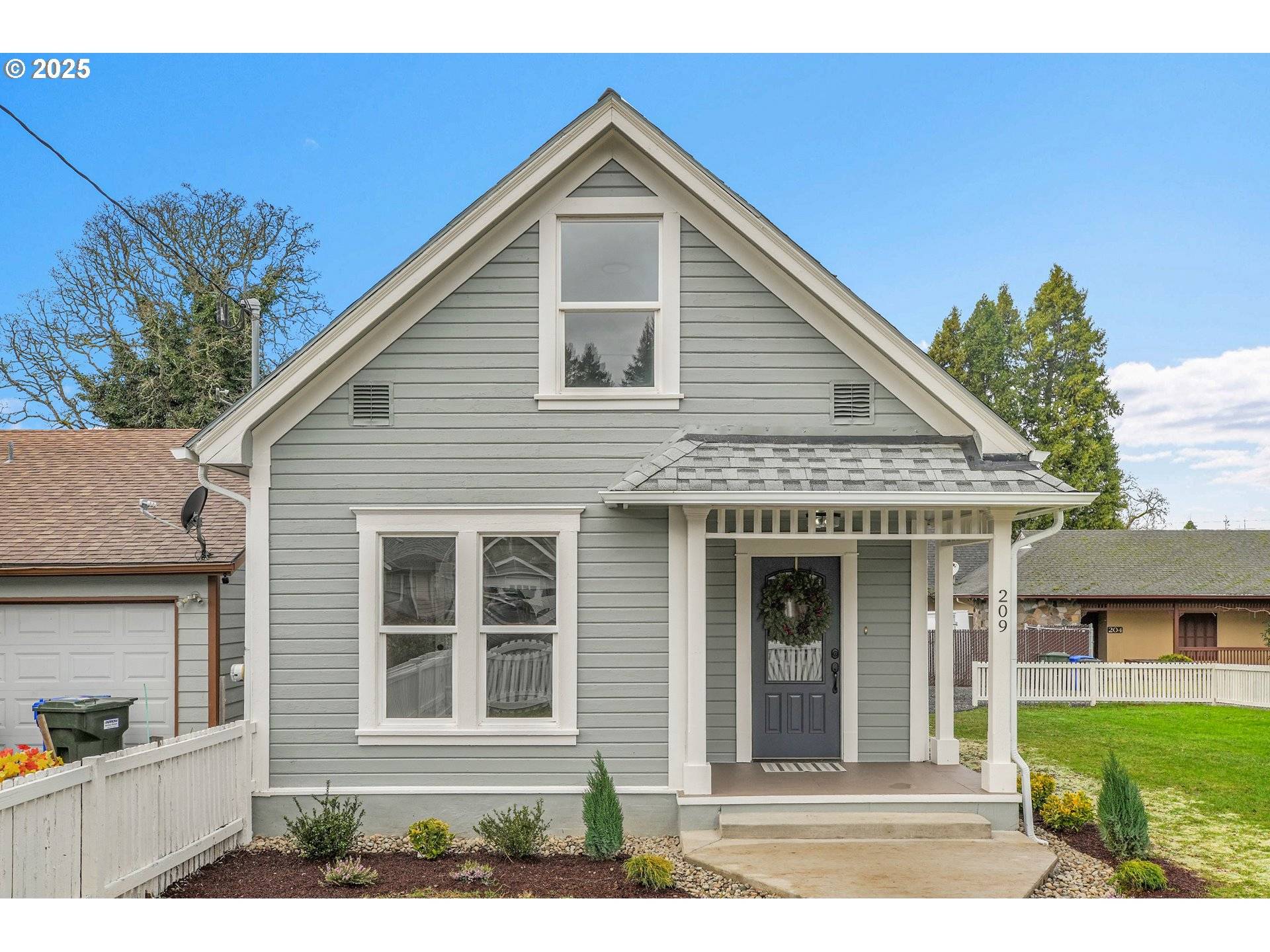 Estacada, OR 97023,209 SE CURRIN ST