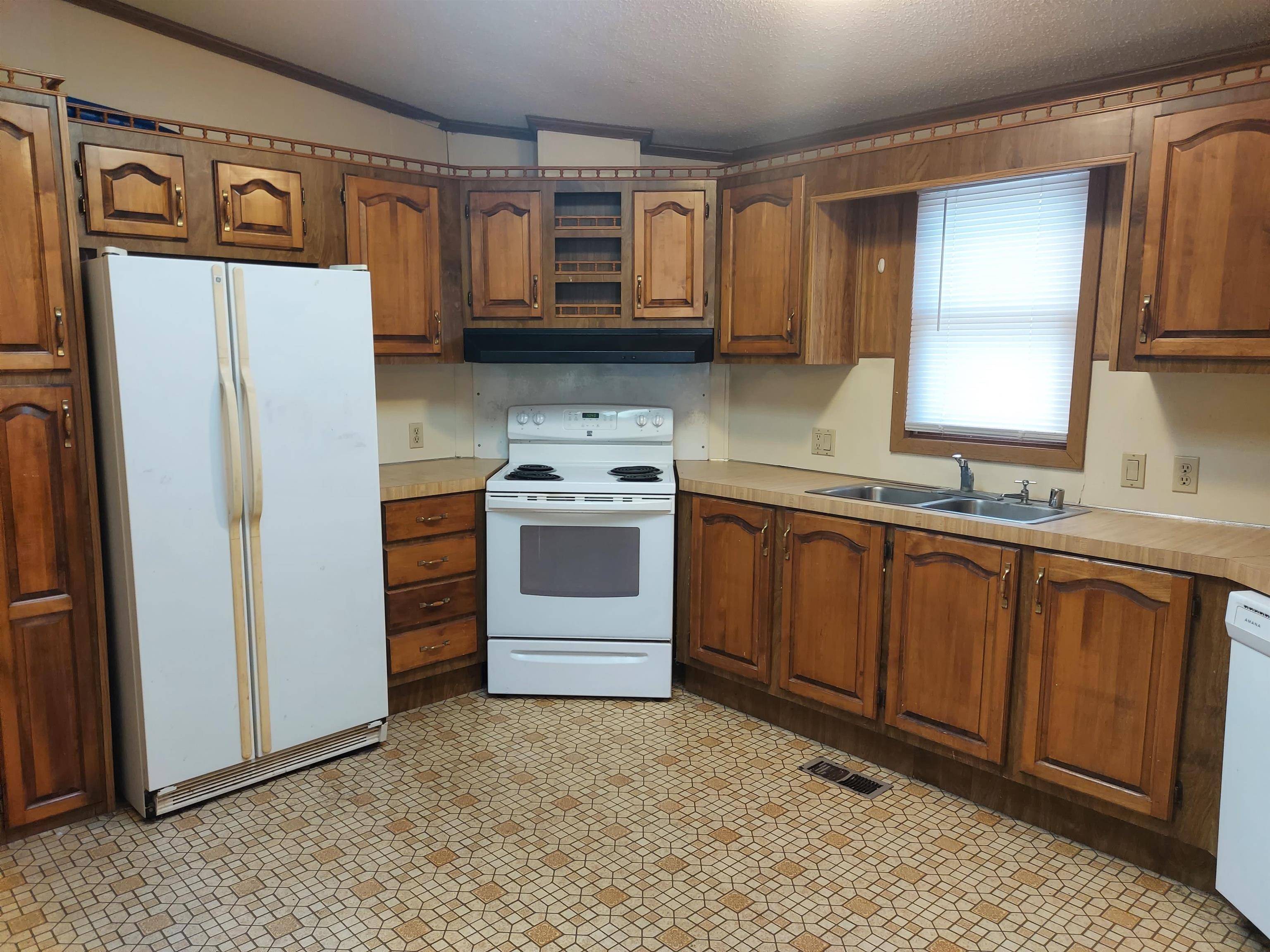 Traverse City, MI 49686,1729 Andrew PL