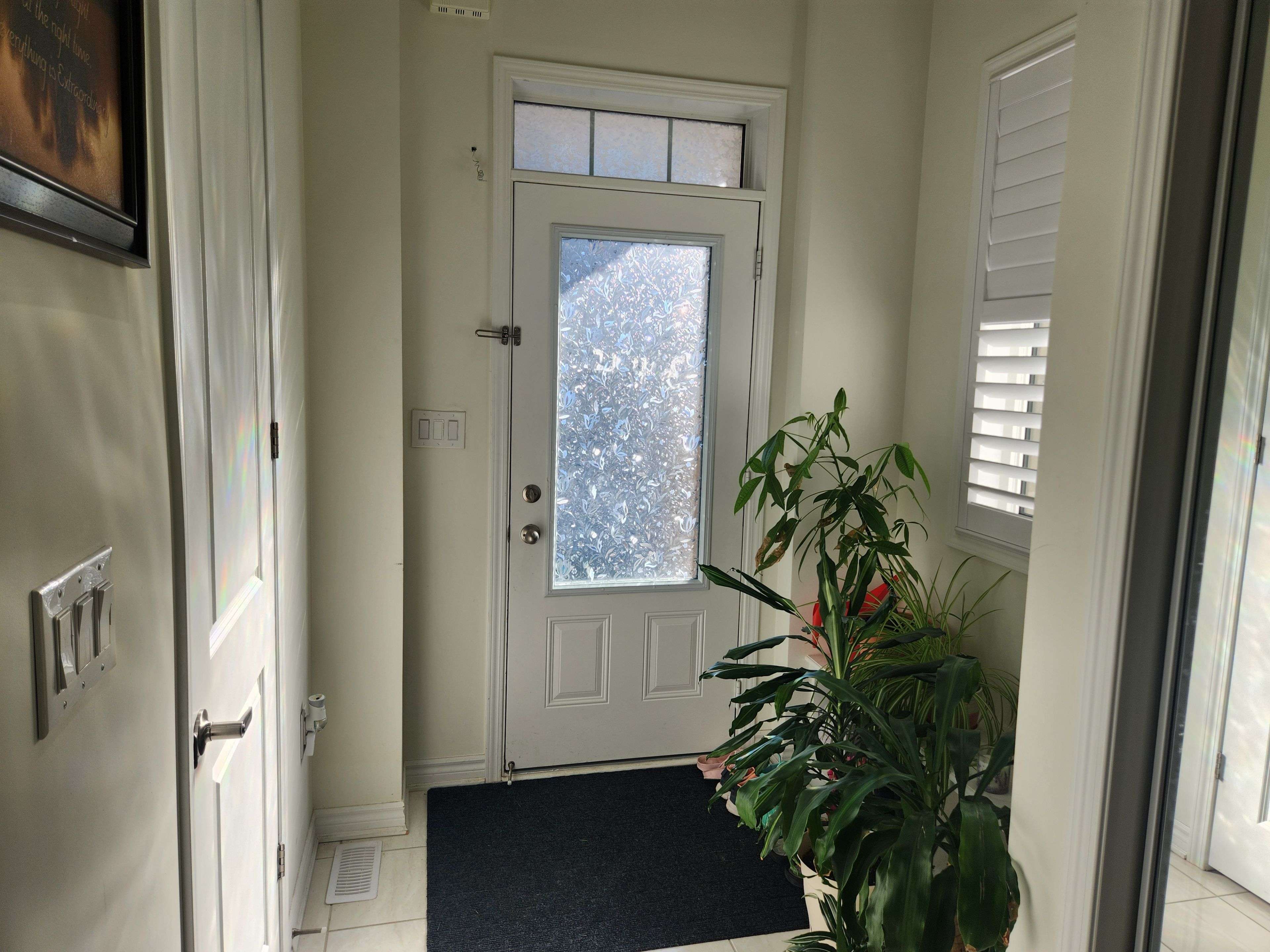 Whitby, ON L1P 0H9,17 Windflower WAY