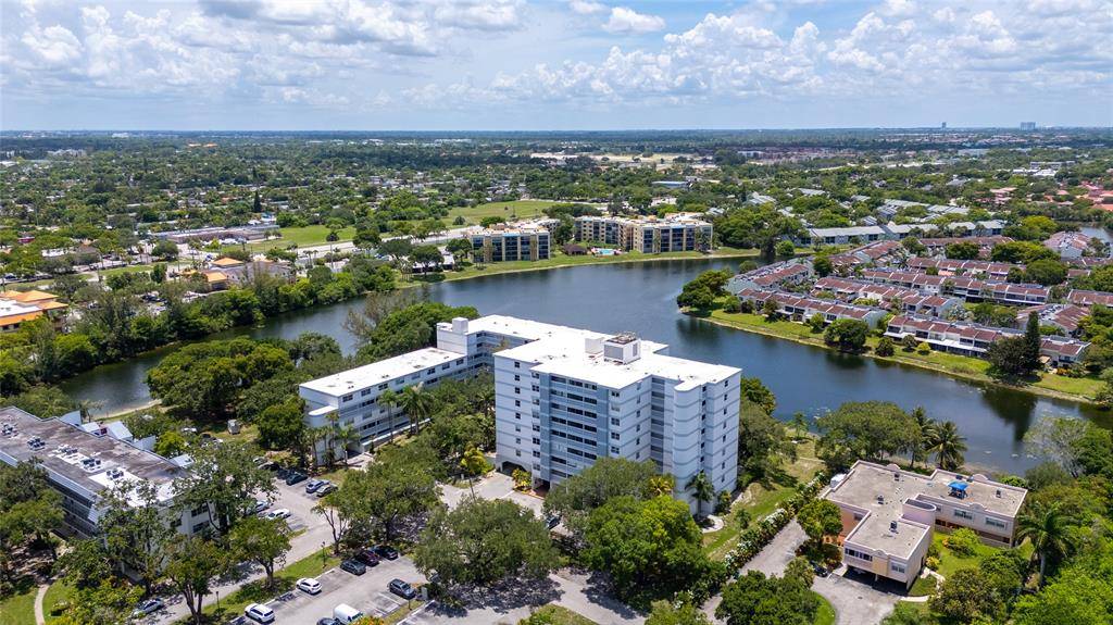 Lauderhill, FL 33319,3301 Spanish Moss Ter #705