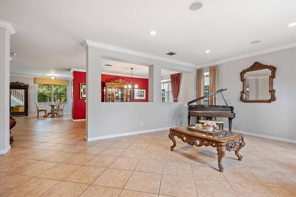 Weston, FL 33327,1201 Skylark Dr