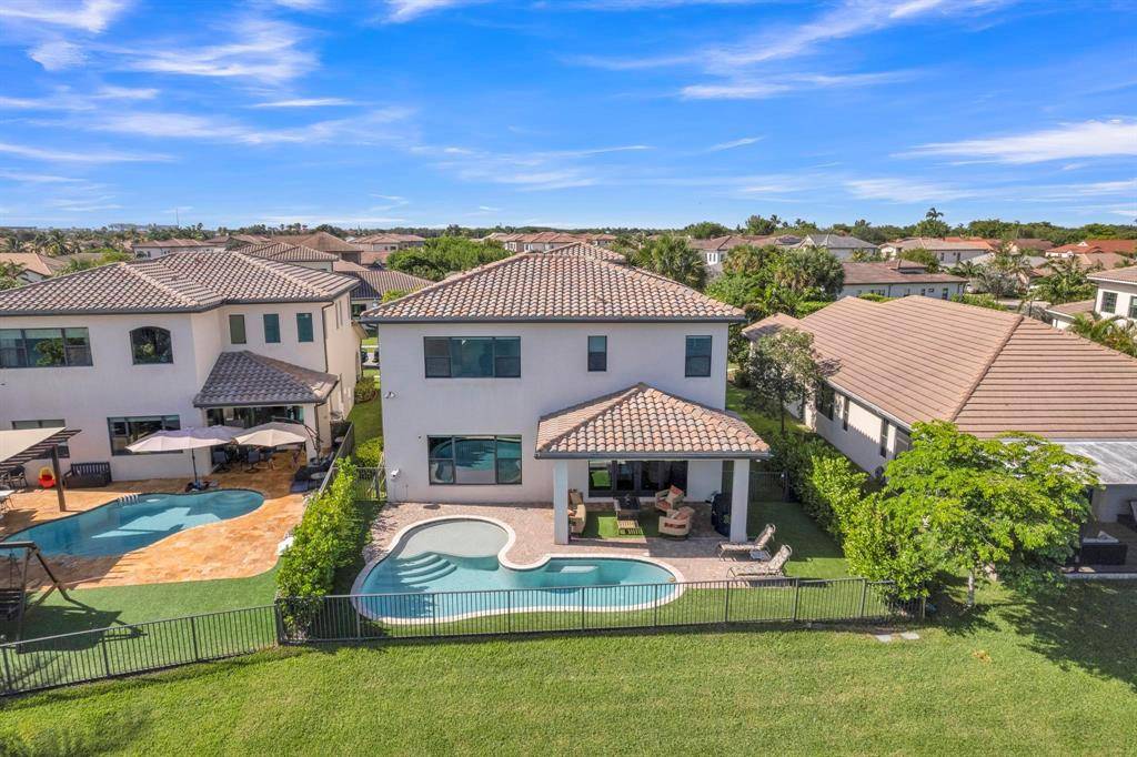 Pembroke Pines, FL 33025,11330 SW 12th St