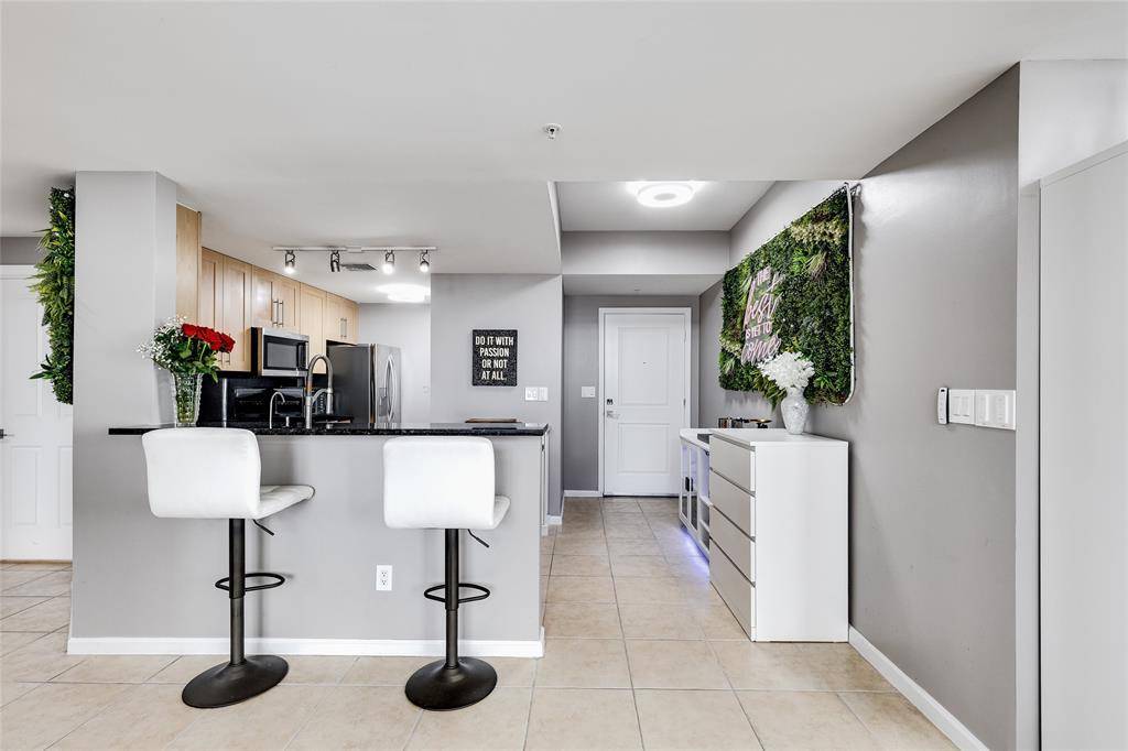 Fort Lauderdale, FL 33301,511 SE 5th Ave #1414