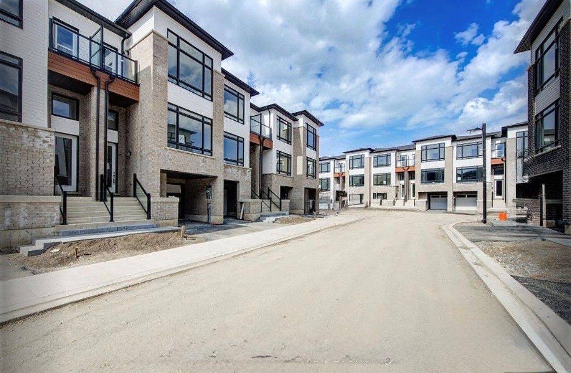 St. Catharines, ON L2T 2K1,150 Glendale AVE #57