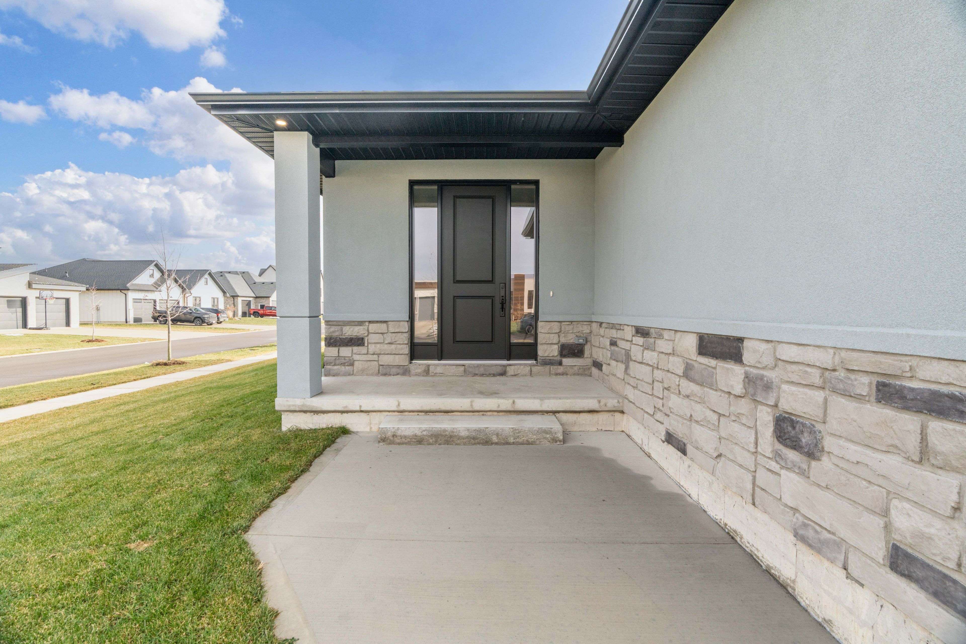 Dutton/dunwich, ON N0L 1J0,303 Nancy ST