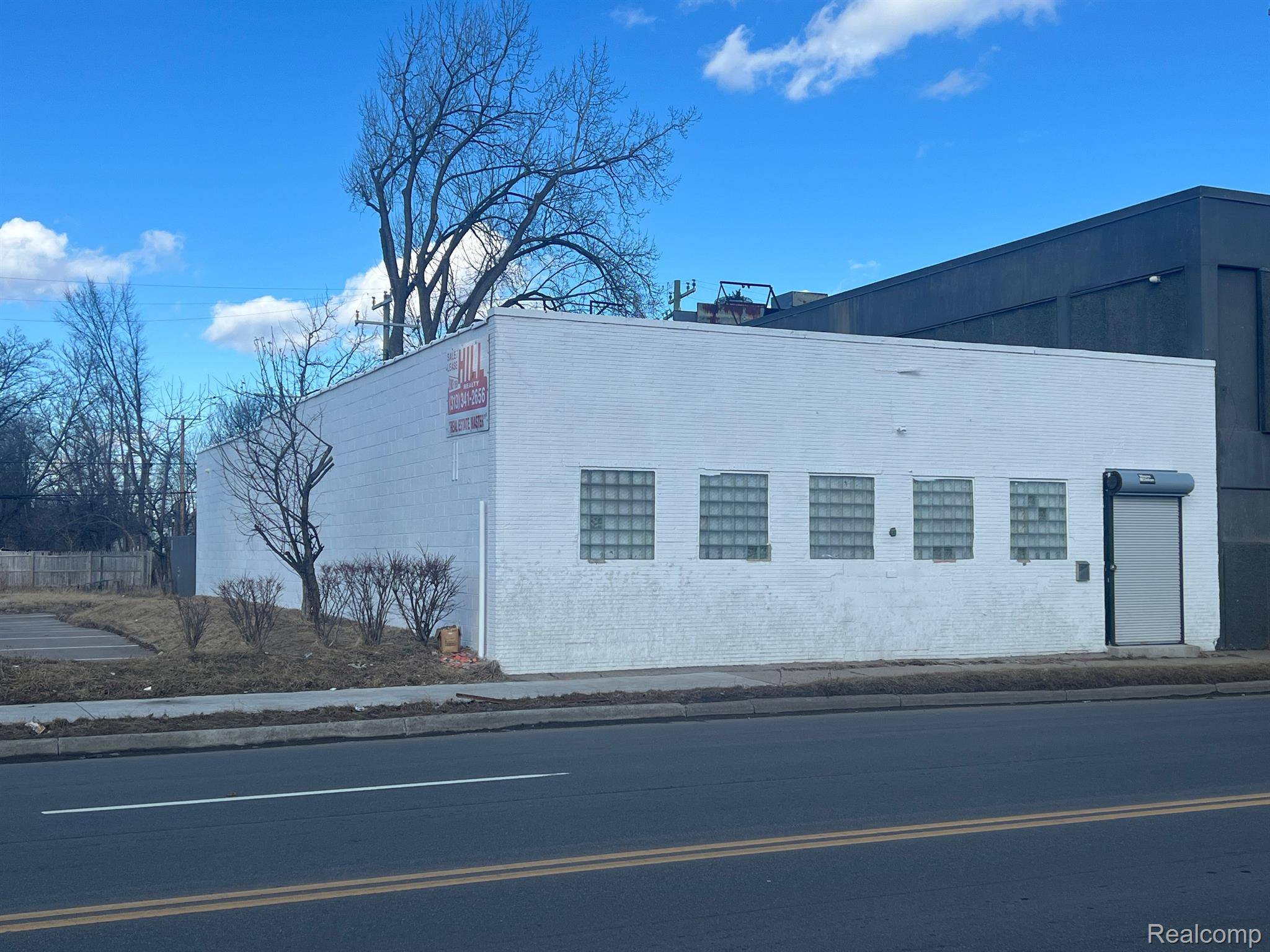 Highland Park, MI 48203,521 E 7 MILE RD