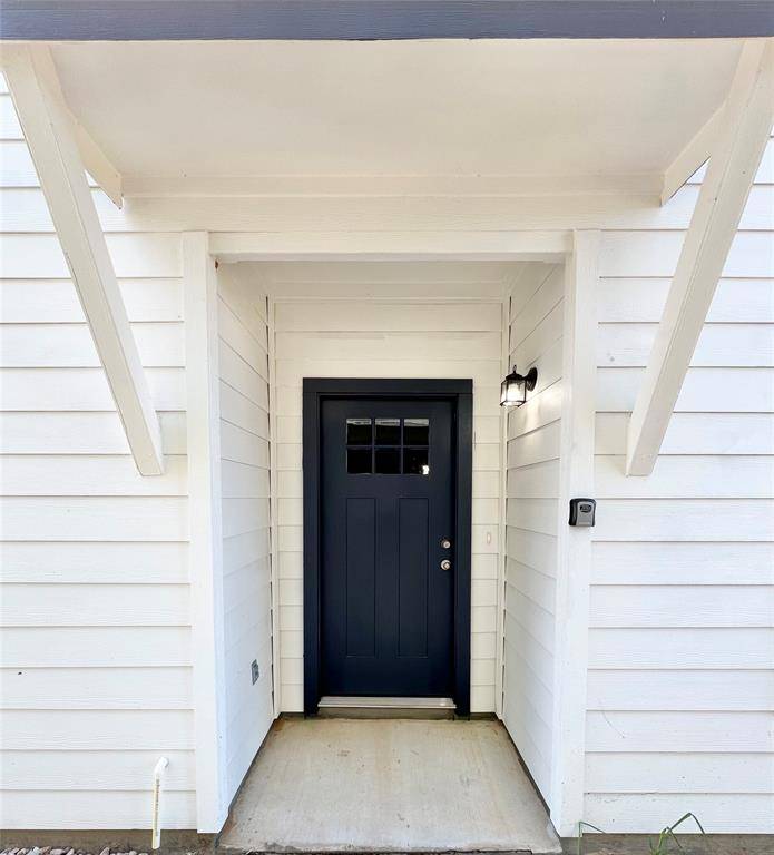 Burleson, TX 76028,3501 E Renfro Street #612