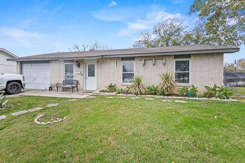 Lewisville, TX 75067,126 Lynnwood Place