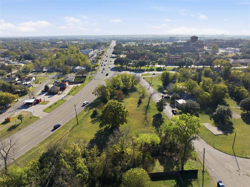 Waco, TX 76711,105, 107, 109, 111 Victory Drive