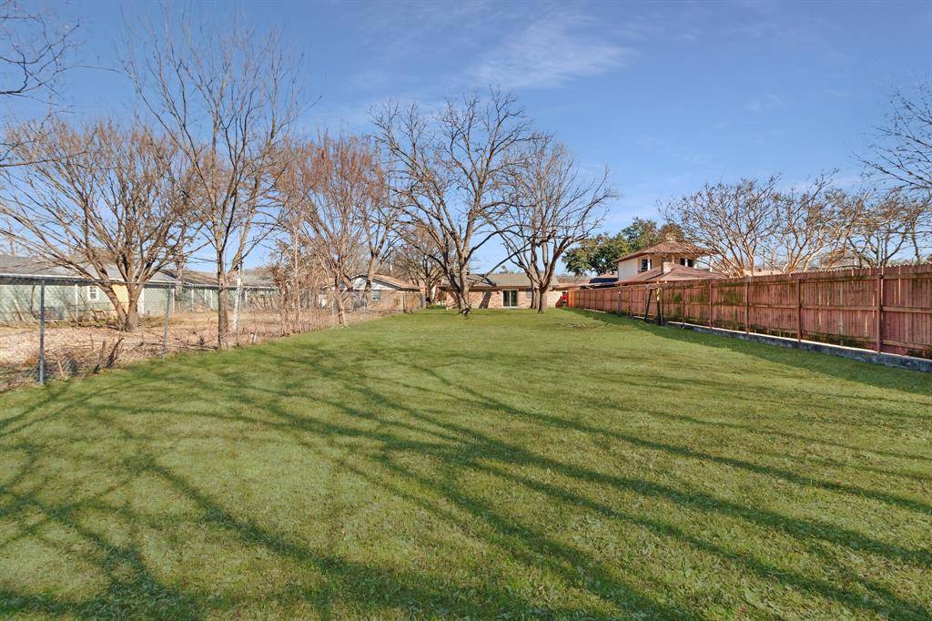 Grand Prairie, TX 75051,2221 SE 14th Street