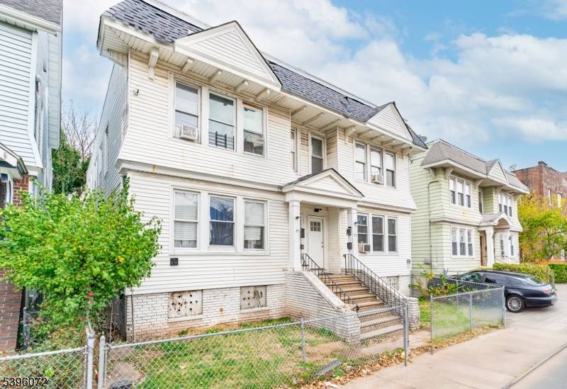 Irvington Twp., NJ 07111,53 Stockman Pl