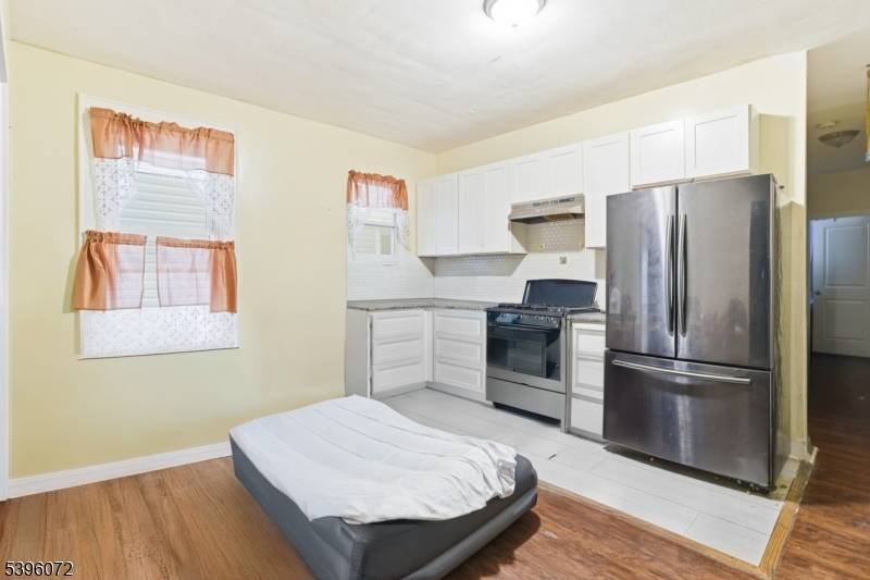 Irvington Twp., NJ 07111,53 Stockman Pl