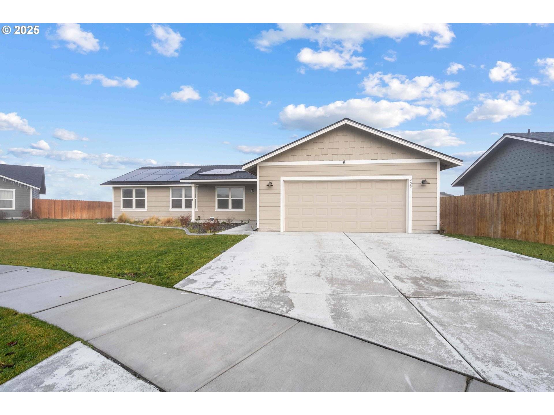 Boardman, OR 97818,205 SW EAGLE CT