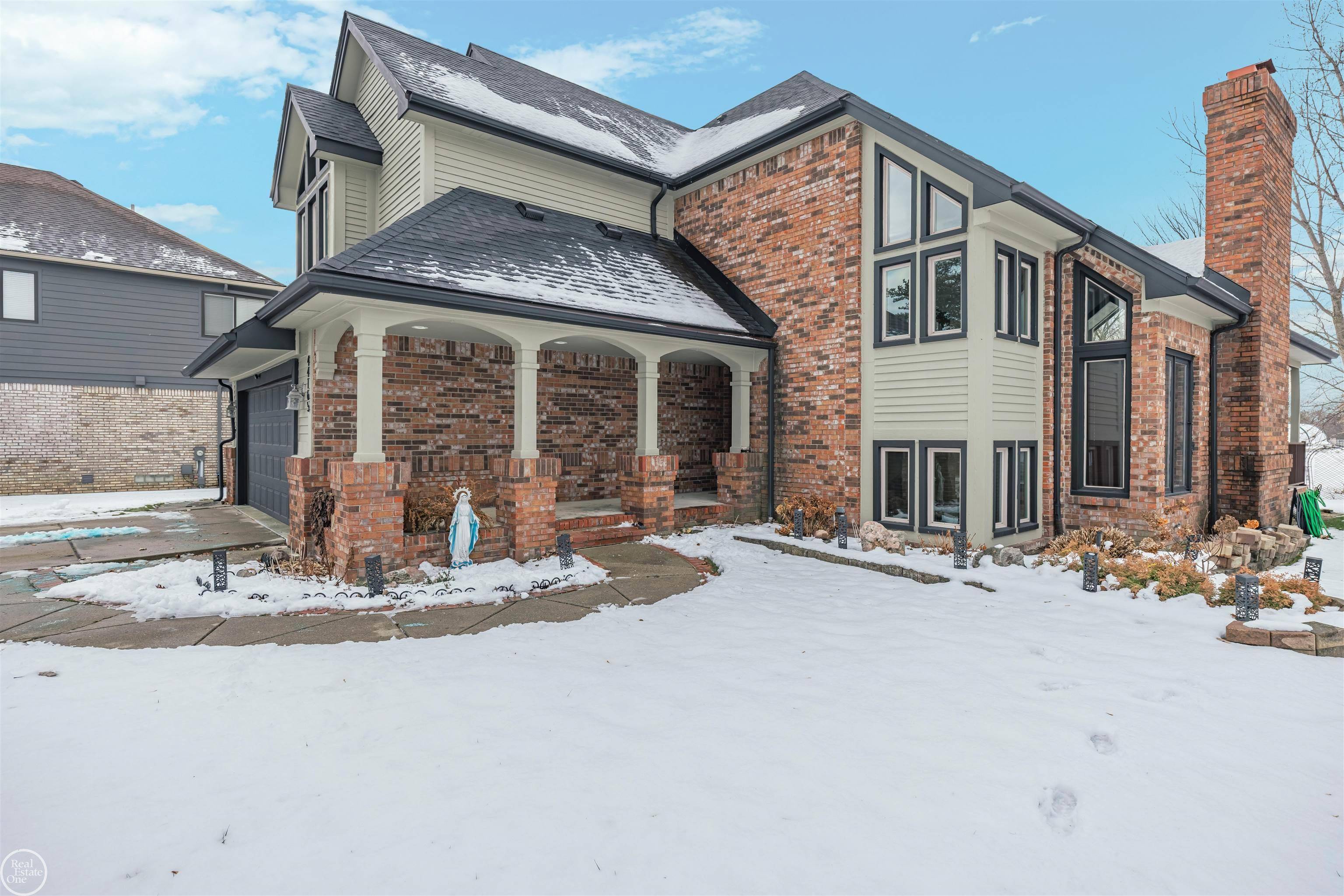 Clinton Township, MI 48038,44165 Dunham CT