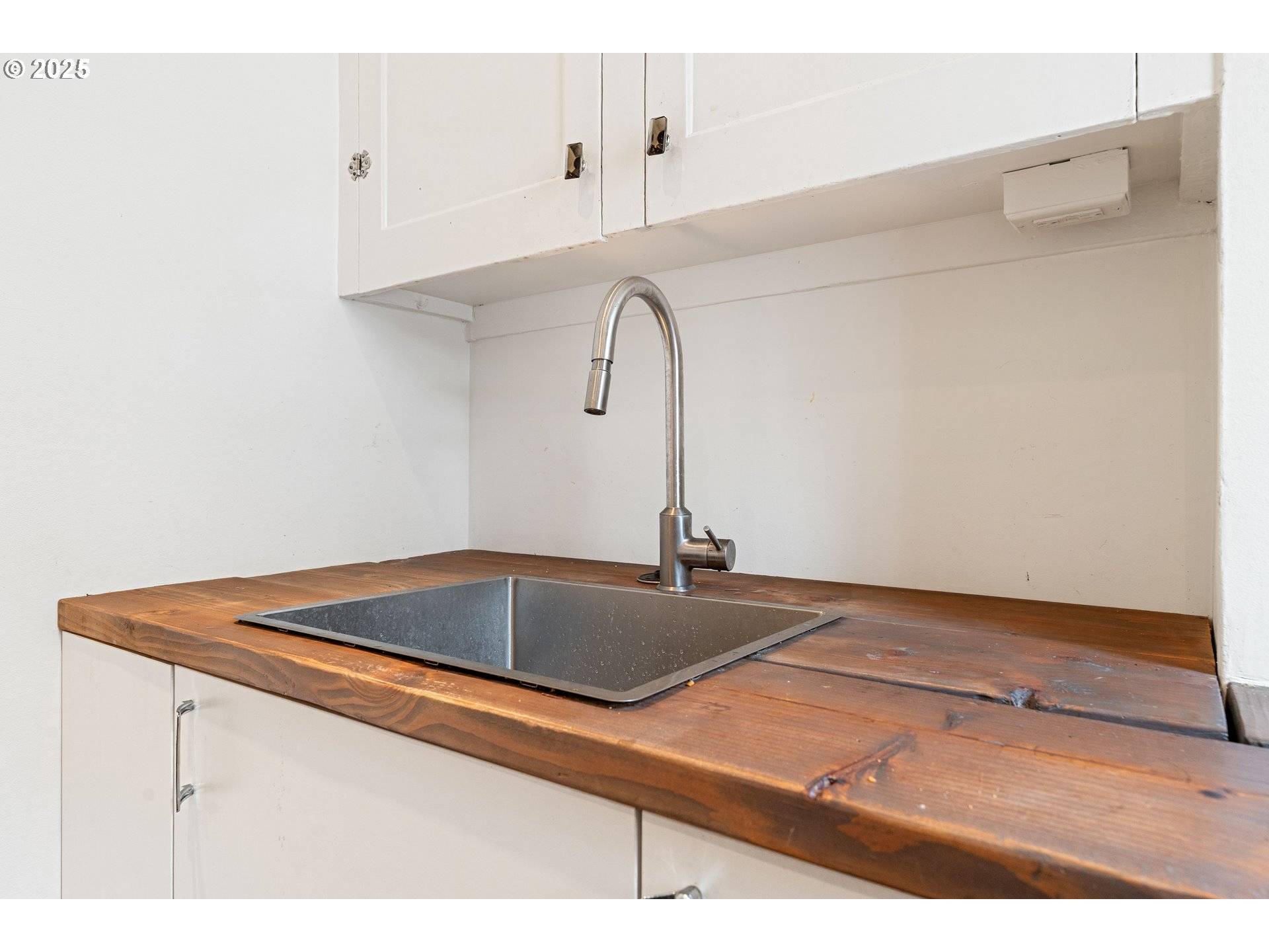 Portland, OR 97209,1811 NW COUCH ST #506