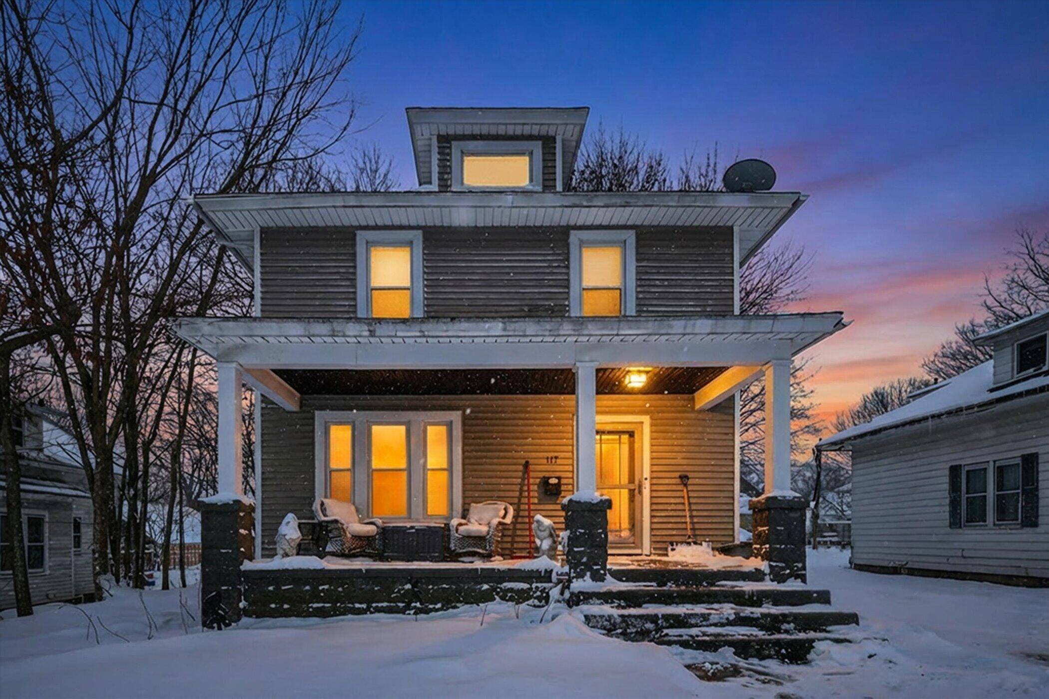 Buchanan, MI 49107,117 Charles CT