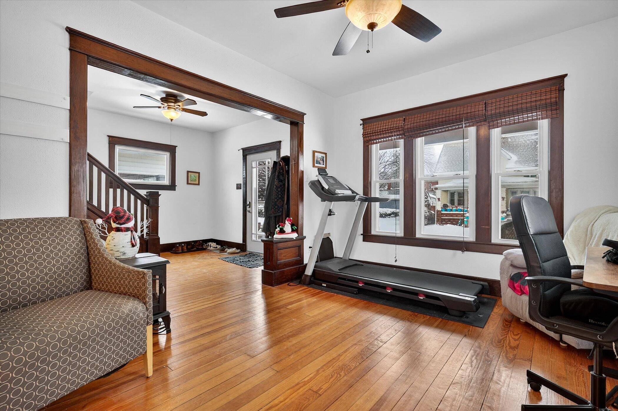 Buchanan, MI 49107,117 Charles CT