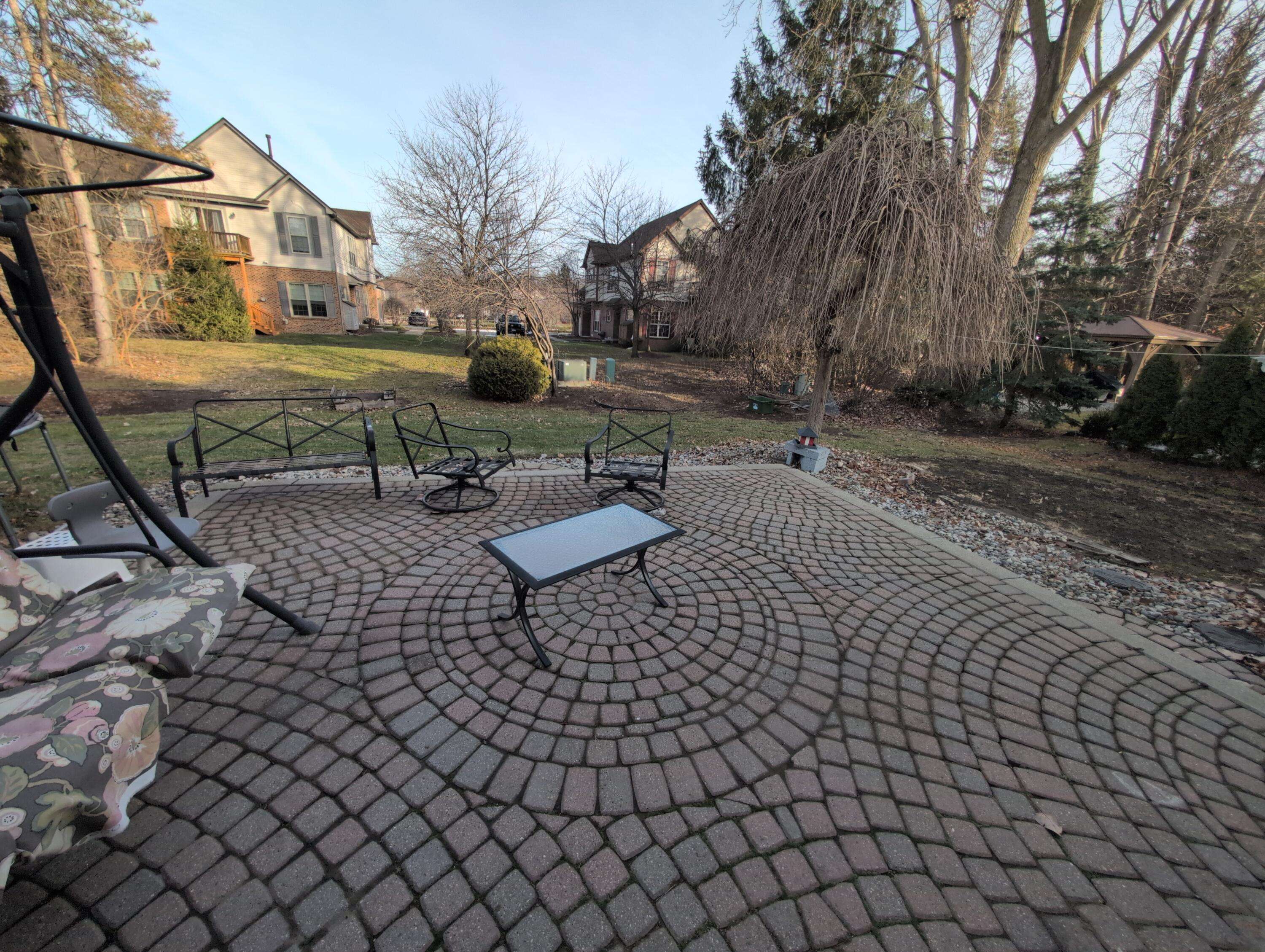 Canton, MI 48187,7074 Foxridge DR