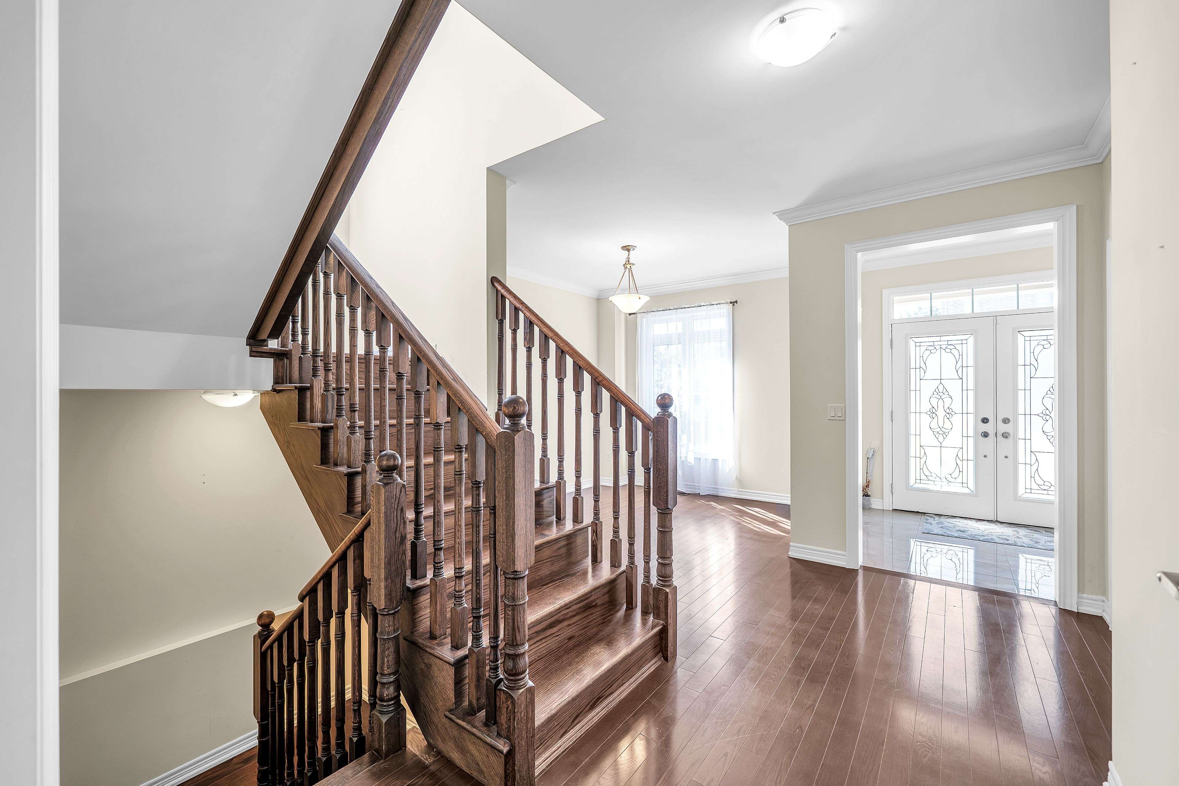 Clarington, ON L1B 0V6,14 Aldridge LN