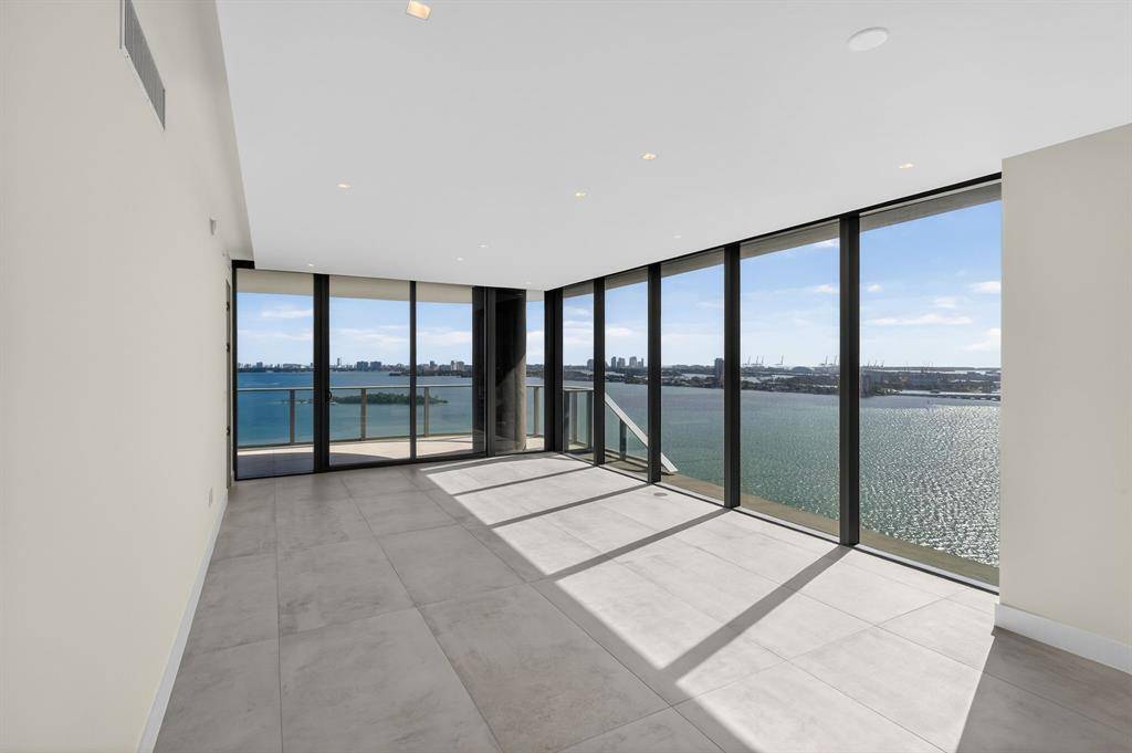 Miami, FL 33137,700 NE 24th Street #1807