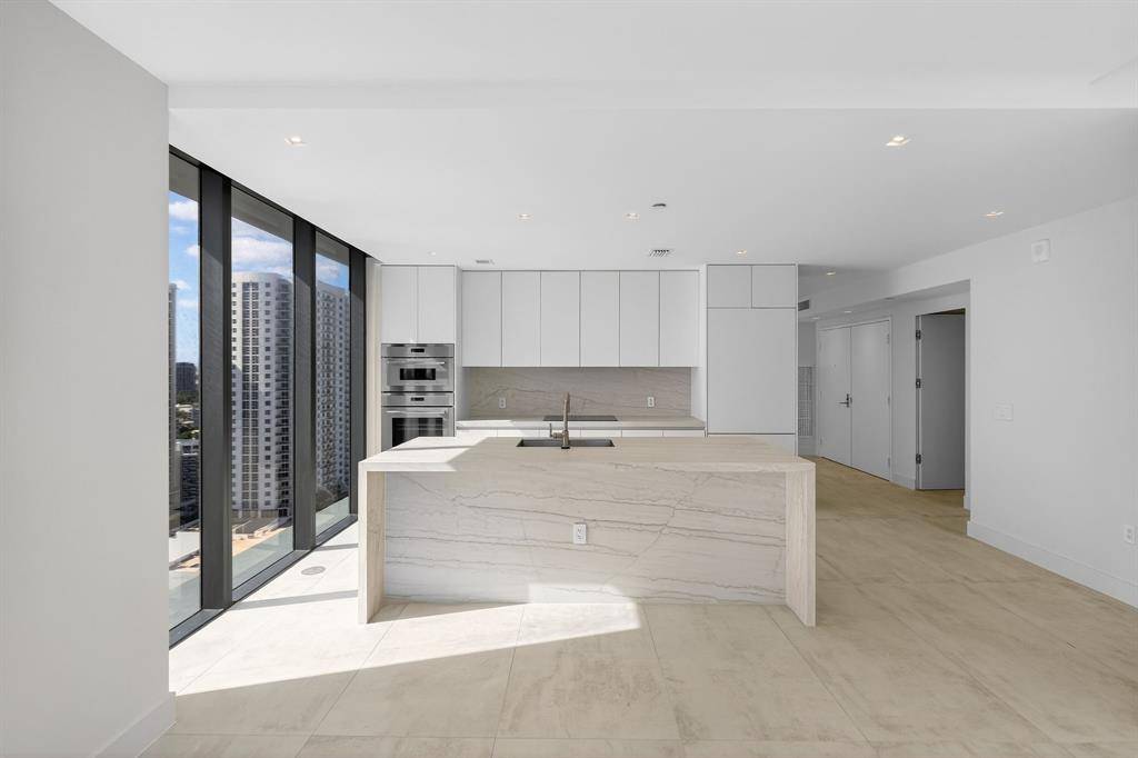 Miami, FL 33137,700 NE 24th Street #1807