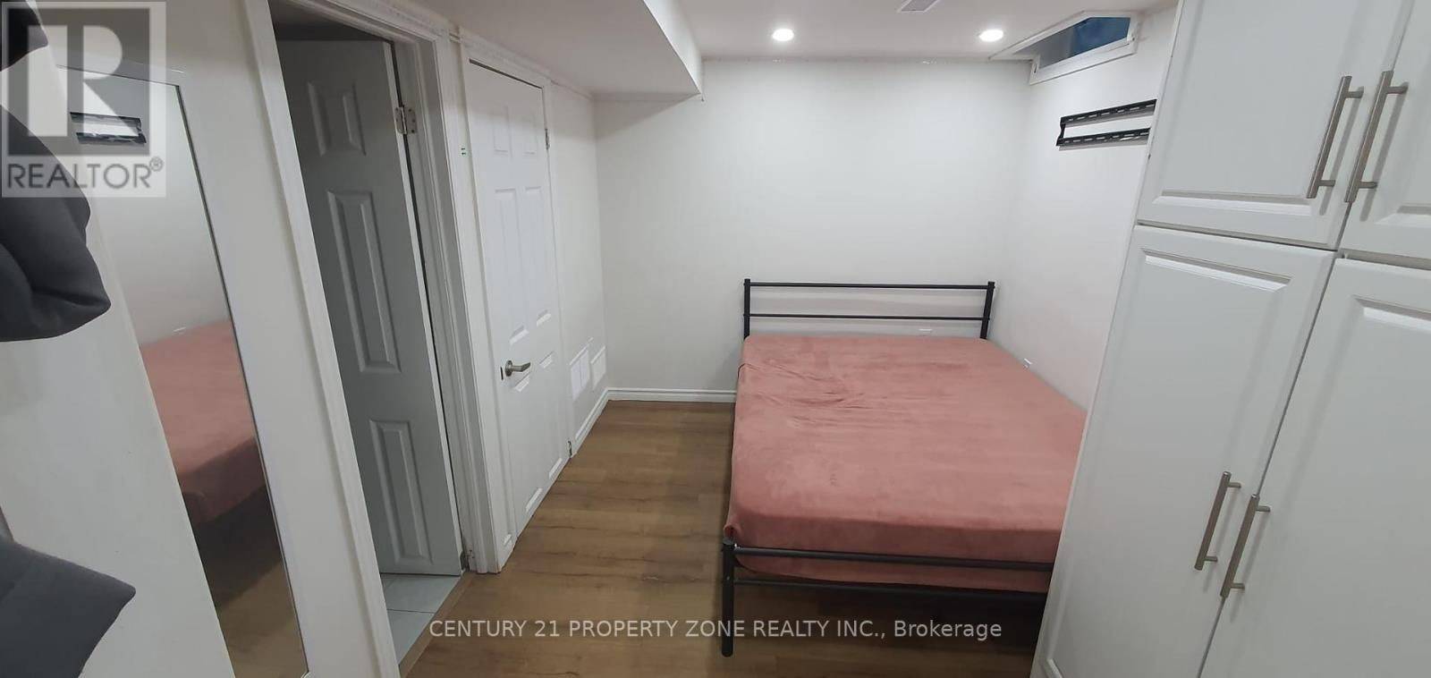 Brampton, ON L6S 2N6,68 Hoskins SQ #Bsmt