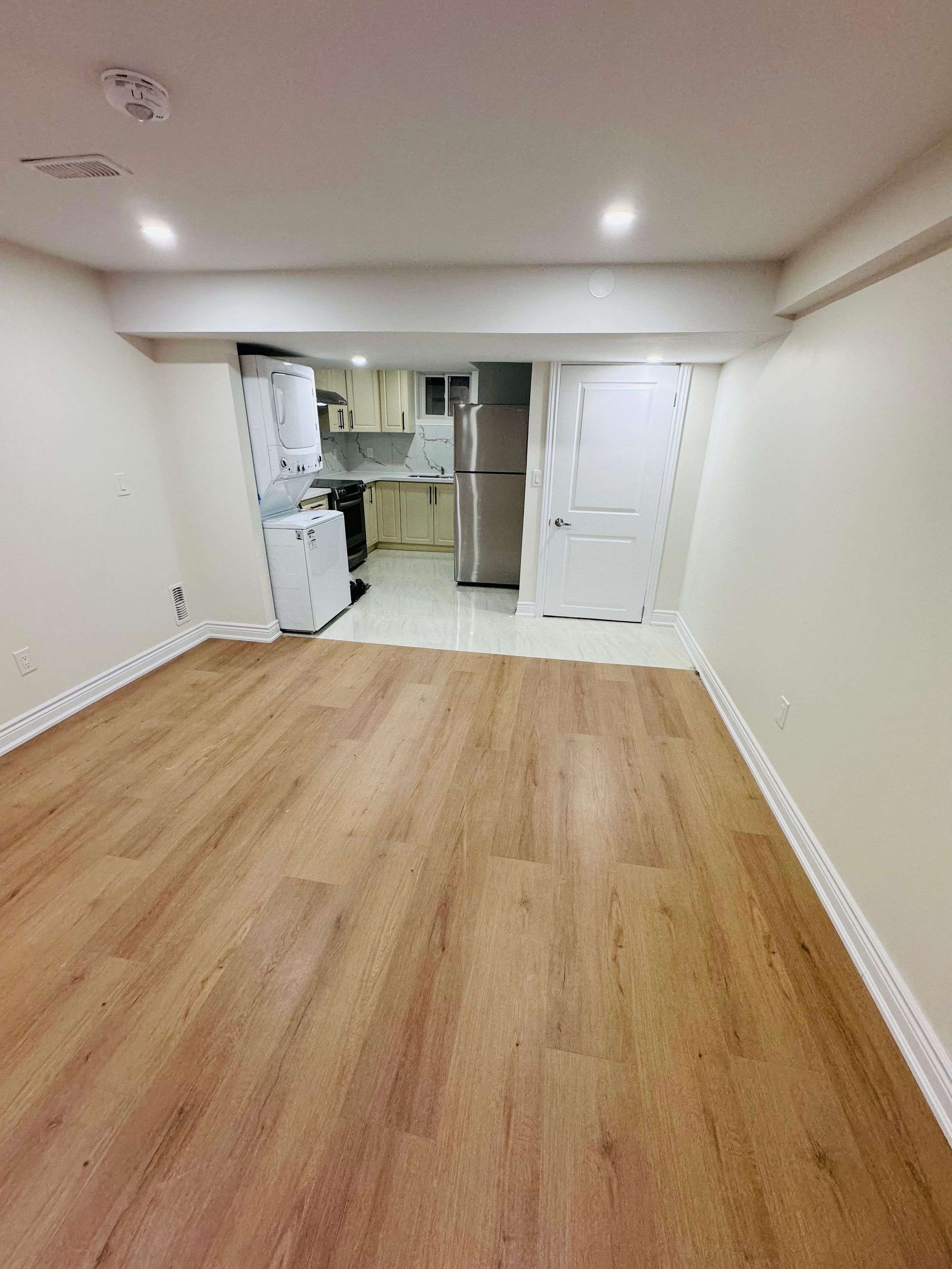 Brampton, ON L6Z 3H6,3 Christie DR #Bsmt