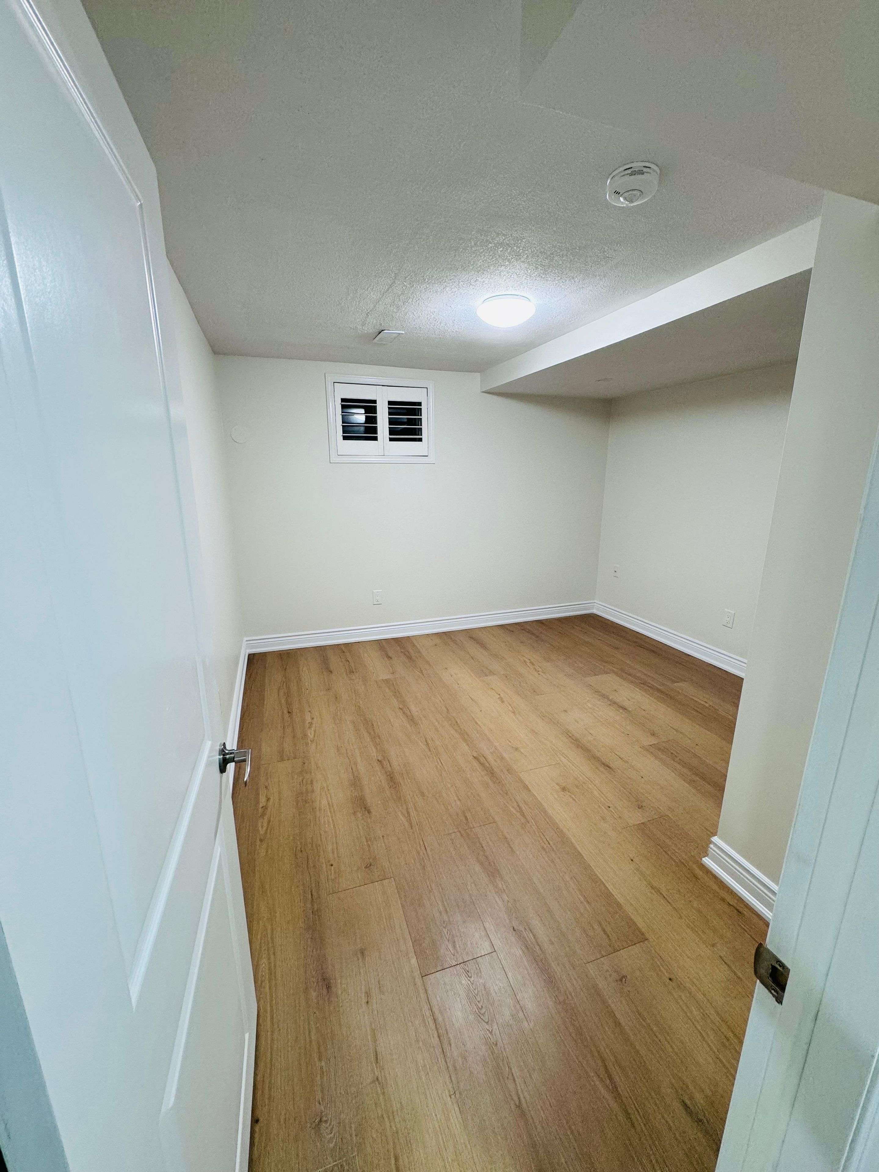 Brampton, ON L6Z 3H6,3 Christie DR #Bsmt