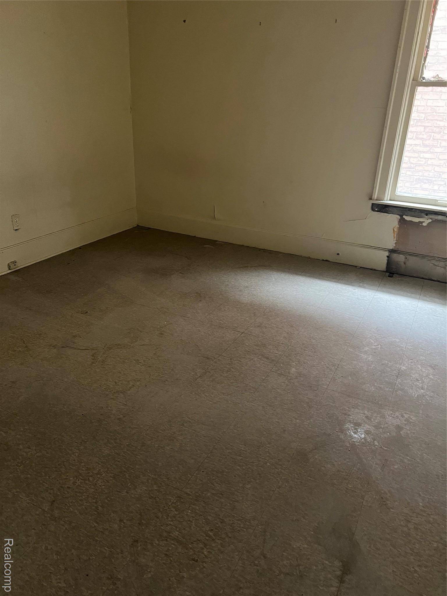 Detroit, MI 48208,2237 W GRAND BLVD